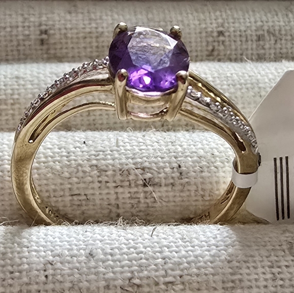 10K GOLD GENUINE AMETHYST & 1/20CTTW DIAMOND RING SIZE 7 - Picture 11 of 16